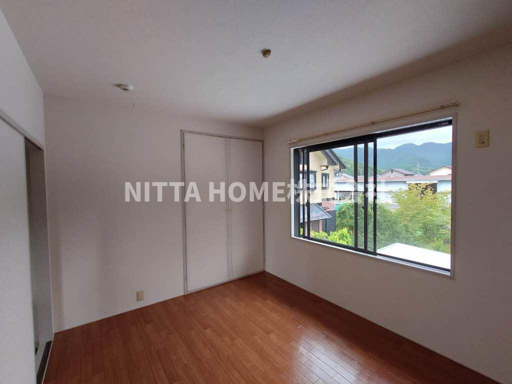 リバティーハイツの内装|こちらの洋室は6.1帖です◎