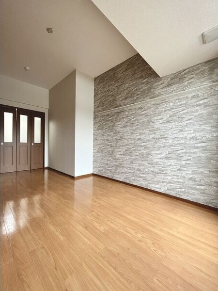 グランデ城西の居間・リビング