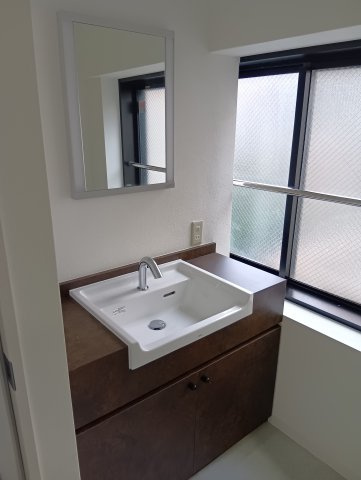 ボニータ新中野ビルの洗面所