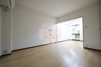 【居間・リビング】 | リーヴェルステージ横浜ヒルズ | 別部屋参考写真