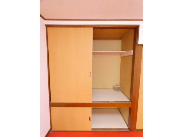 光和７－１７テラスハウスの収納