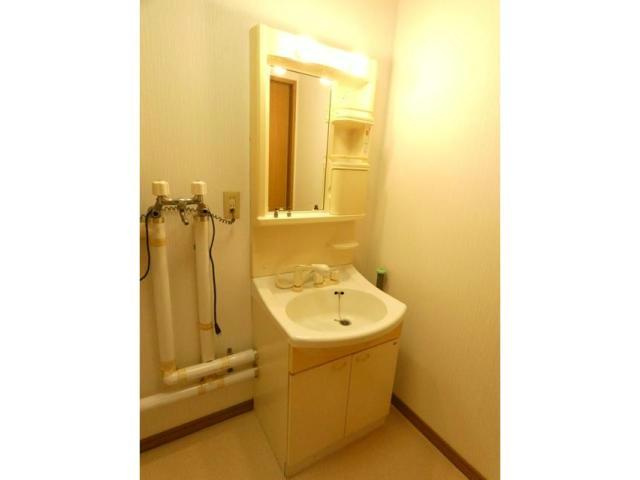 光和７－１７テラスハウスの独立洗面台