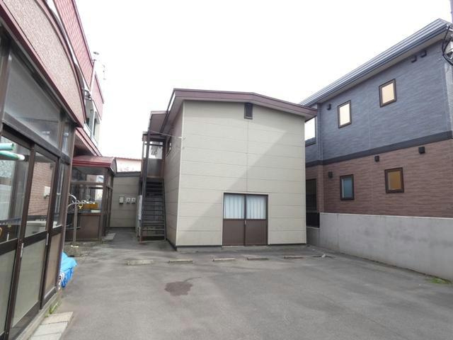 光和７－１７テラスハウスの外観