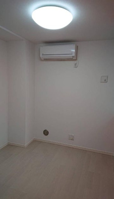 【居間・リビング】 | グラード中野 | ホワイトフローリング（同一仕様写真