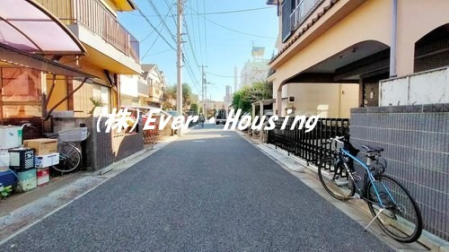 練馬区土支田３丁目　新築限定１棟の前面道路含む現地写真