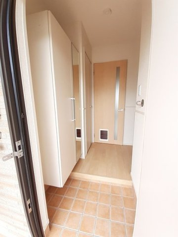 レーヴ　Ⅱ　　刈谷市近郊の賃貸はクラスホームの玄関|玄関です