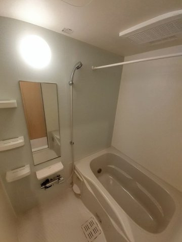 レーヴ　Ⅱ　　刈谷市近郊の賃貸はクラスホームの浴室|落ち着いた空間のお風呂です