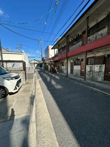 アクティス・センリの周辺