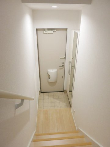 ノーバ西幡豆　　刈谷市近郊の賃貸はクラスホームの玄関|落ち着いた玄関です