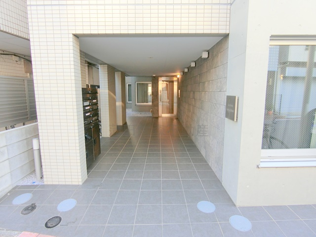 ルーデンス平和島の外観