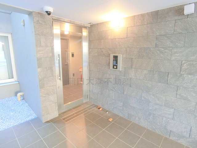 ルーデンス平和島のエントランス|オートロック付きエントランス