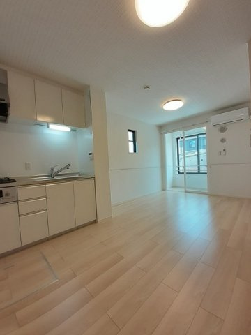 ミュール・ヴァリⅠ　　刈谷市近郊の賃貸はクラスホームの居間・リビング|おしゃれな居間です