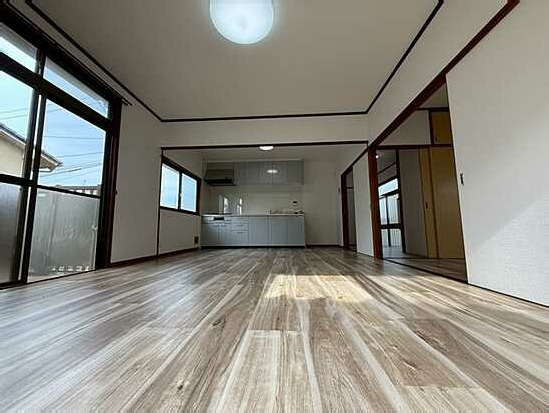 【居間・リビング】