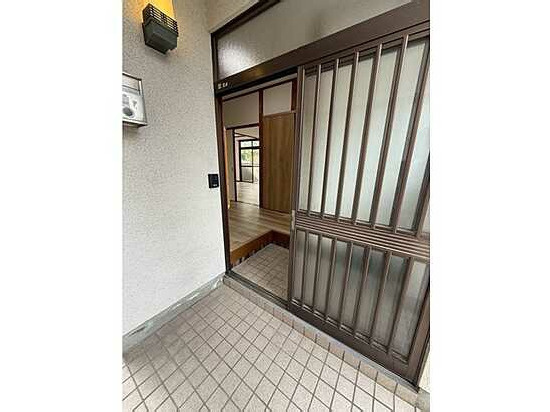 【玄関】