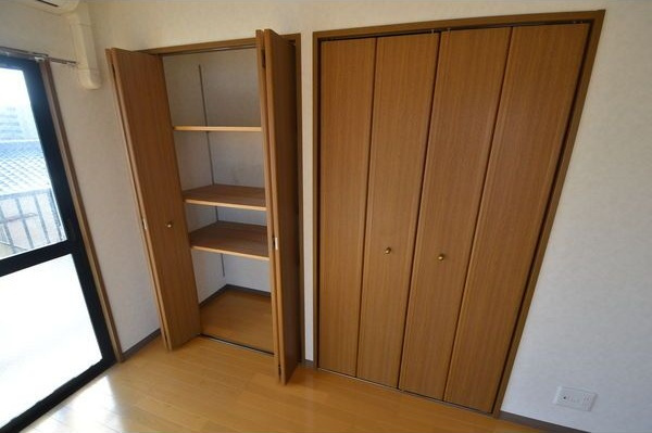 オーキッドビル白鳥の内装