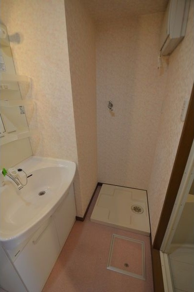 オーキッドビル白鳥の洗面所