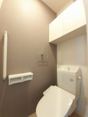 ブリエメゾン　　刈谷市近郊の賃貸はクラスホームのトイレ|落ち着いたトイレです