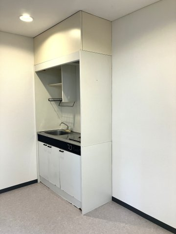 塚本ルミネビルのキッチン|きれいなキッチンです