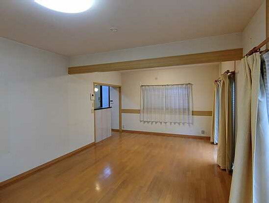 【居間・リビング】