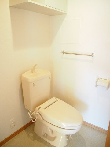 サント・ヴィクトワール　　刈谷市近郊の賃貸はクラスホームのトイレ|シンプルで使いやすいトイレです