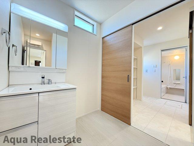 リーブルガーデン坂出市林田町第七の和室|柔らかい畳が心地よい和室