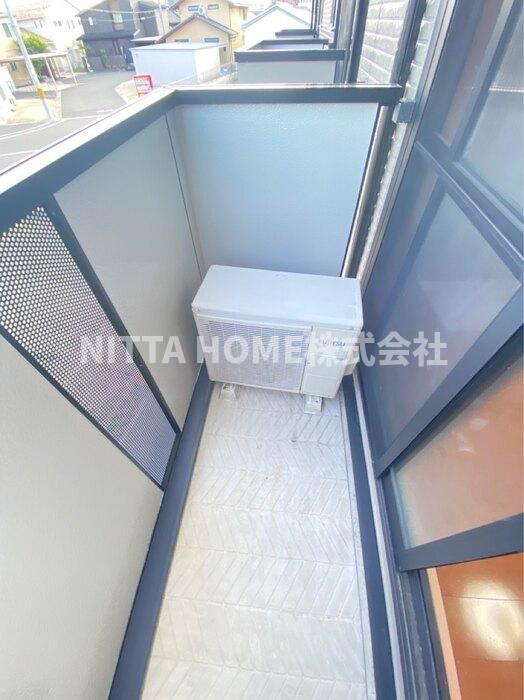 セジュール築地の庭|1階は専用テラスもあります☆