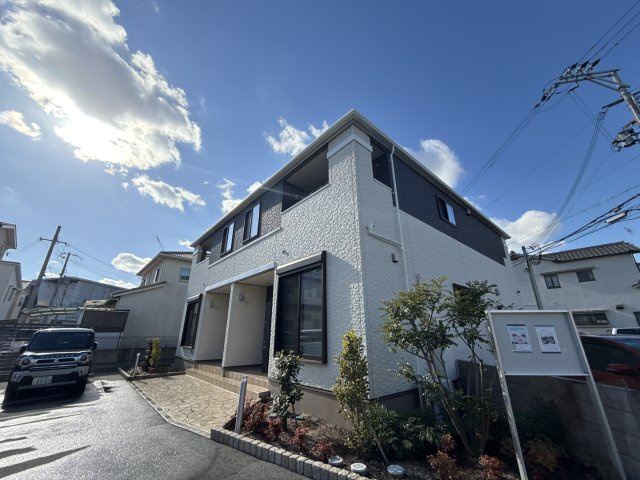 マウントック・ルルⅡの外観