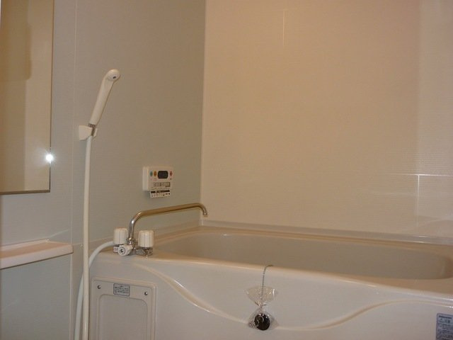 フィオリーレＡの浴室