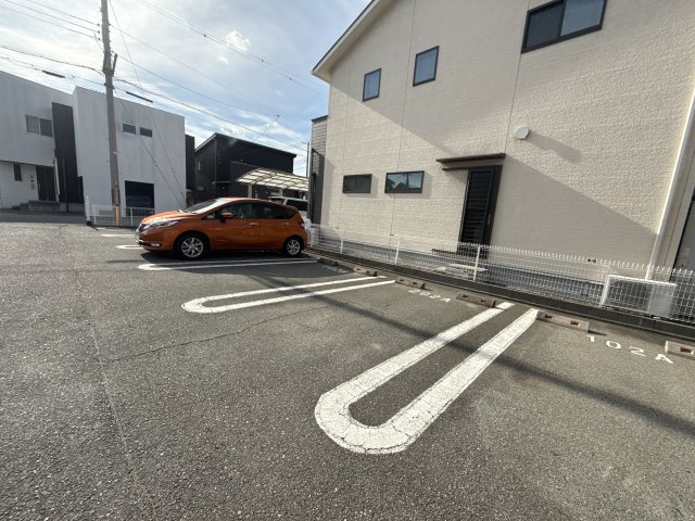 アルカン　シエルⅠの駐車場