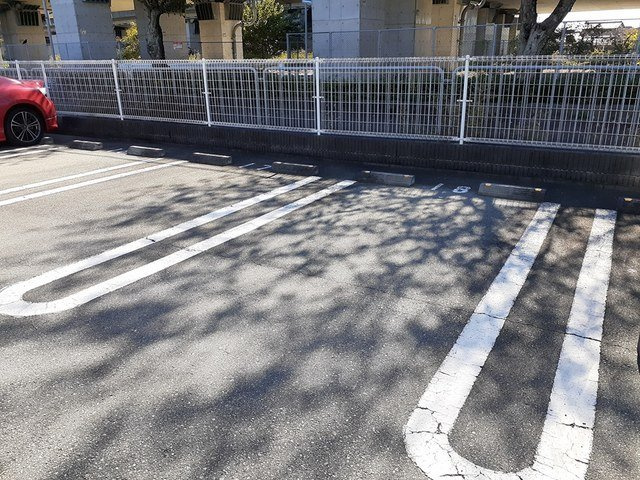 リブサニ－Ｂの収納