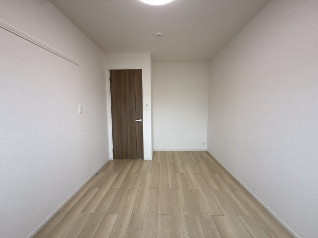 エレマスタの寝室