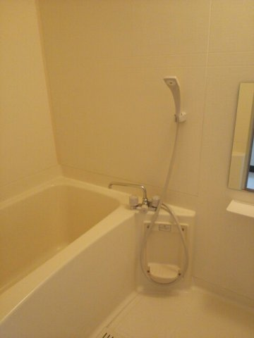 ピサンリの浴室