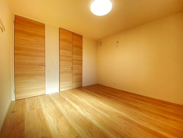 茨木シャーメゾンＫＮαの寝室