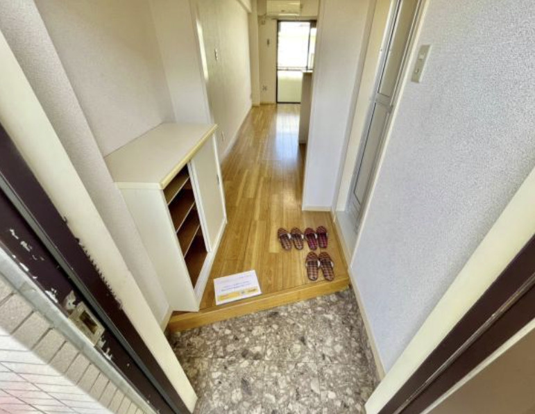 グレース松原の玄関