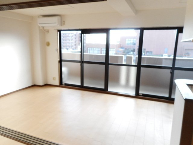 ソル・レヴェンテの居間・リビング