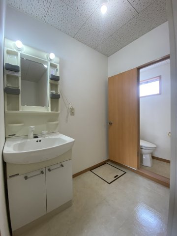 桜ハイツの洗面所