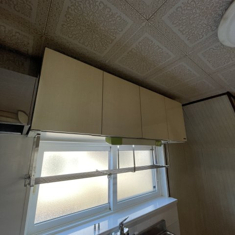 登別市若草町4丁目7-10戸建のキッチン