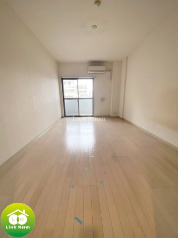 オズレーベルの居間・リビング