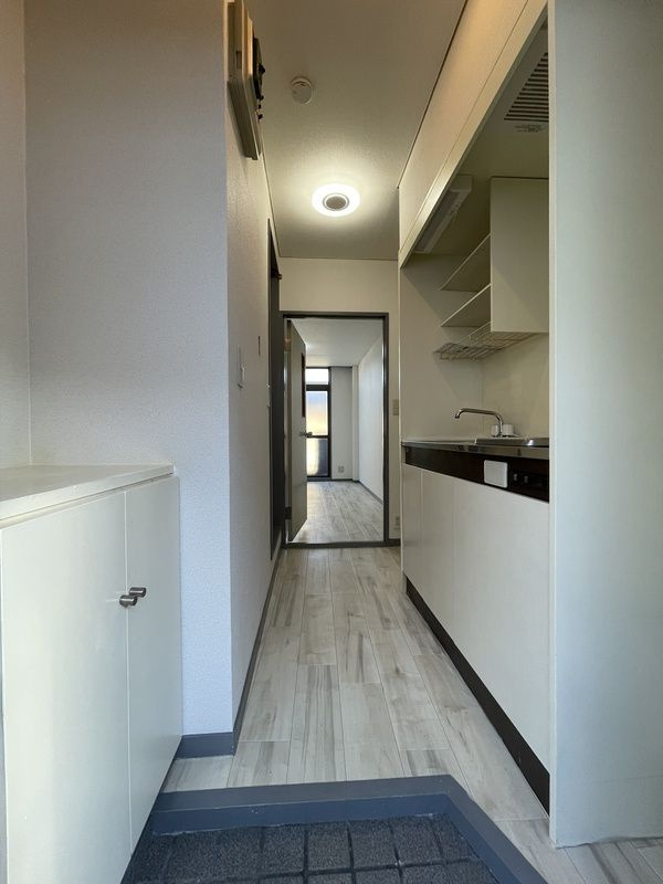 スクエアハイムⅢの玄関