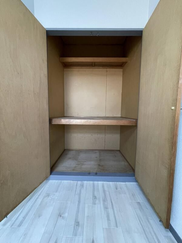 スクエアハイムⅢの玄関