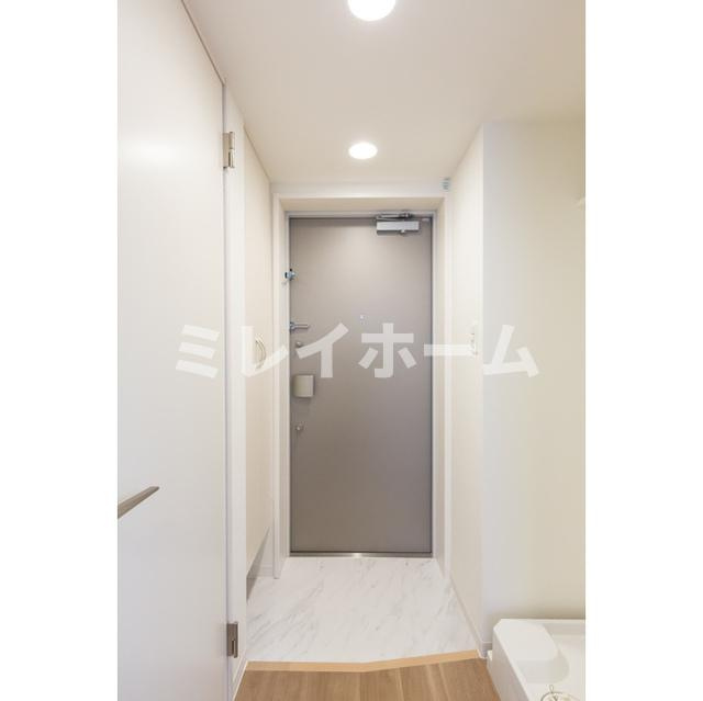 NTPRレジデンス大井町の玄関