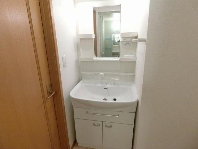 グロ－ブサンシャインの洗面所