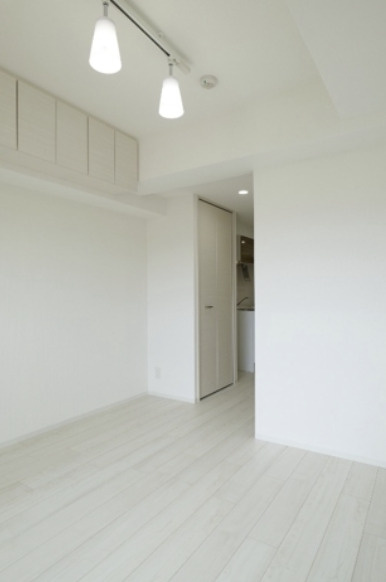 ブライズ中野南台の居間・リビング