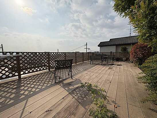 【バルコニー】