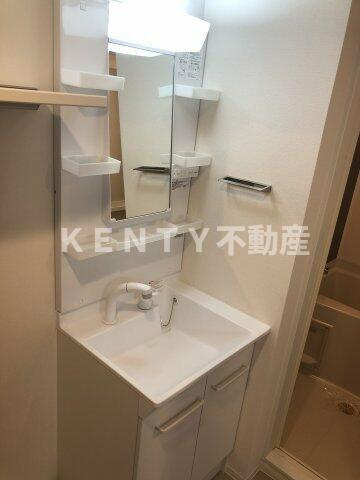 【洗面所】 | プラティーク南馬込 | 忙しい朝には欠かせない洗面所です
