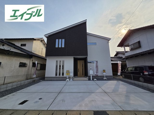 小牧市小木西3丁目　新築戸建