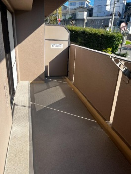 アルファステイツ朝霧丘のバルコニー