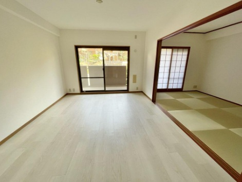 アルファステイツ朝霧丘の居間・リビング