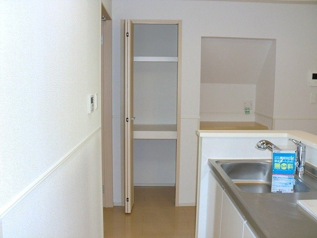 フロンテーラの内装