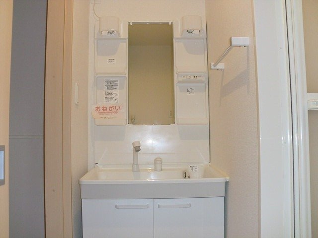 フロンテーラの洗面所